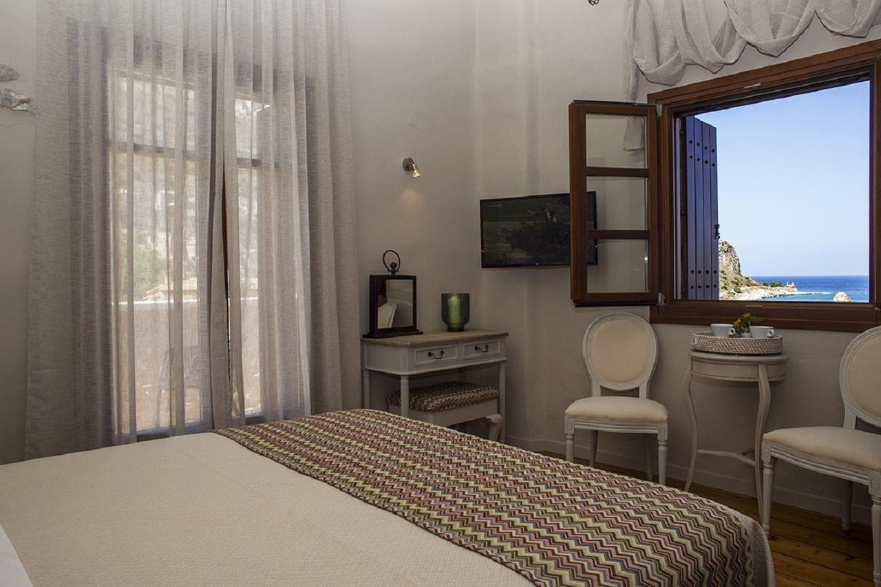 Limeni Inn Boutique Hotel Adults Only 12Plus المظهر الخارجي الصورة